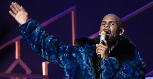 R. Kelly é acusado de aprisionar e abusar de mulheres em espécie de culto-0